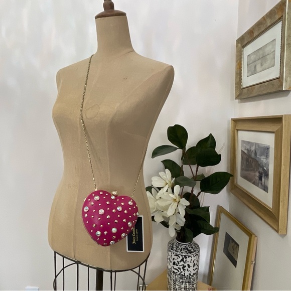 Vintage Juicy Couture Pink Leather Rhinestone Heart Minaudiere Bag. - Picture 12 of 12